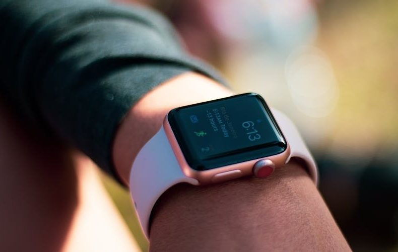 Apple Watch Series 11 vs Samsung Galaxy Watch 8: Which Smartwatch Is Worth Buying?