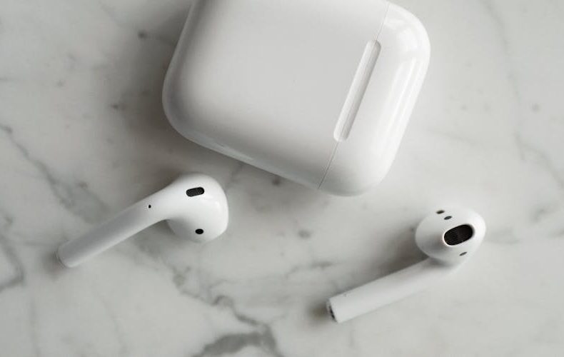 Best Wireless Earbuds Under $100 in 2026: Quality Sound Without Breaking the Bank